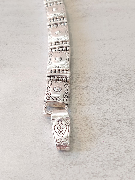 Panel Swirl Design Bracelet Silver Tone Magnetic Clasp 7 Inch - Lot P4