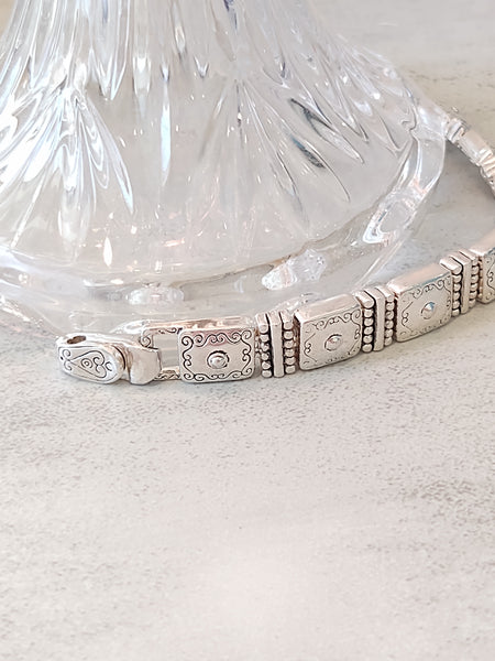 Panel Swirl Design Bracelet Silver Tone Magnetic Clasp 7 Inch - Lot P4