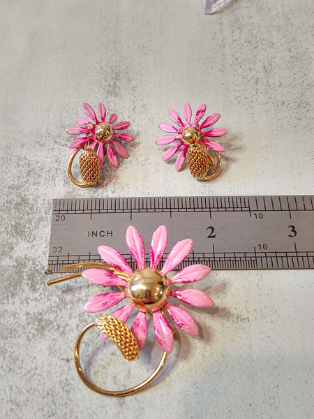 ENAMEL FLOWER Brooch & Earrings Matched Set Vintage Pink - Lot F3
