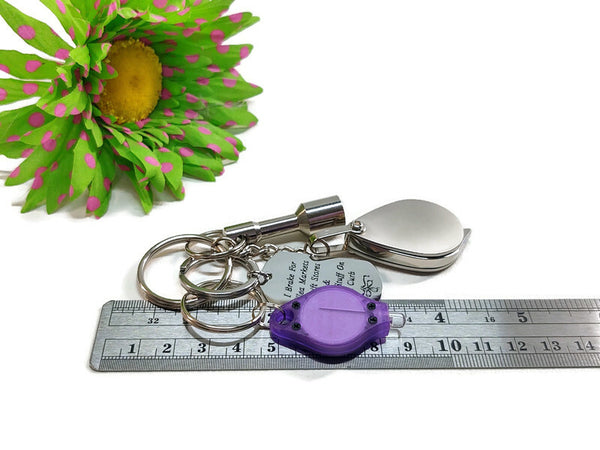 I Brake For Flea Markets Thrift Stores & Weird Stuff On The Street - Keychain Thrifters Version
