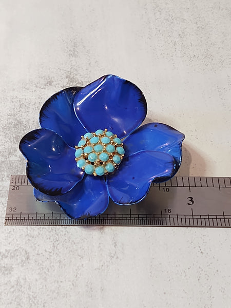 Blue ENAMEL FLOWER Vintage Pin Brooch Flower Power Collectable - Lot F13