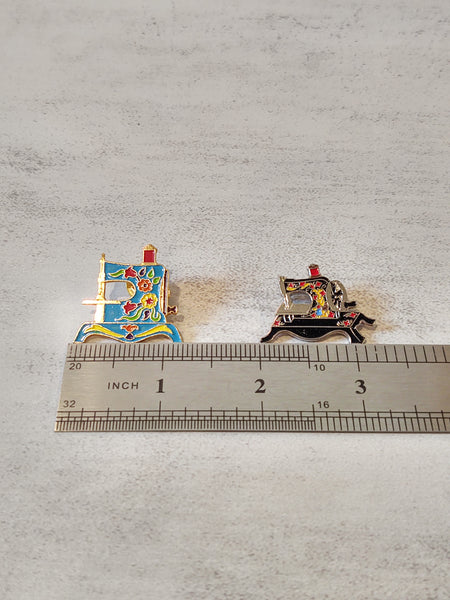 2 Pcs Vtg Clotilde Sewing Machine Collector Pins Brooch - Lot P59b