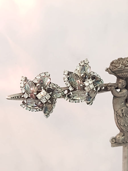 Vtg Smokey Green Rhinestone Cluster Earrings Prong Set Clip On Vintage – Lot P29