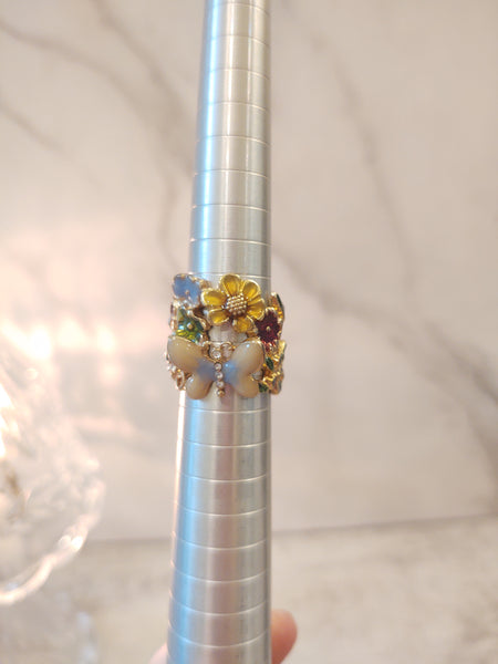 Enamel Butterfly Ring Gold Tone Size 7.5 – P109