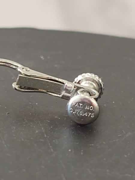 2 Pair Earrings Clip-On Silver Tone – Lot P48