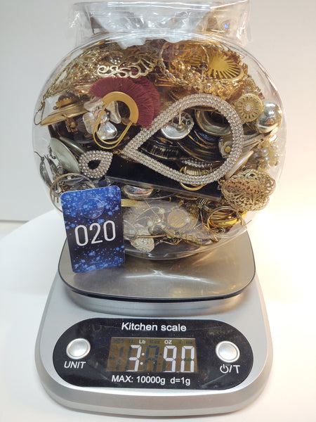 All EARRINGS Craft Jewelry Jar Vintage To Now Reuse Repurpose Grab Bag Harvesting - Lot B20