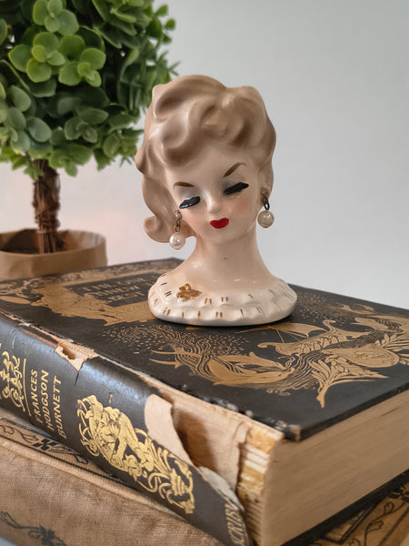 Vintage 1950’s Napco C5937 Miniature Lady Head Vase 3.5 Inch