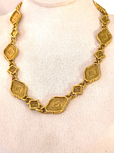 Vintage Napier Medallion Necklace Cursive Signed Collar Choker