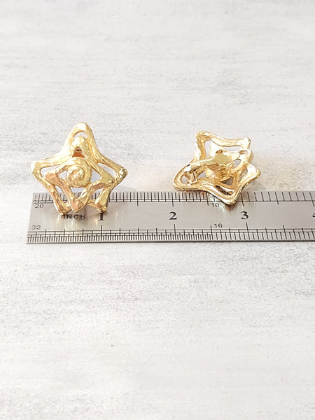 Vtg TRIFARI Stars Gold Tone Clip On Earrings Vintage Star