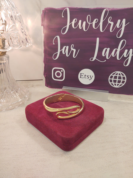Vtg 80's Clamper Bracelet Gold Tone Statement Fashion – PL1