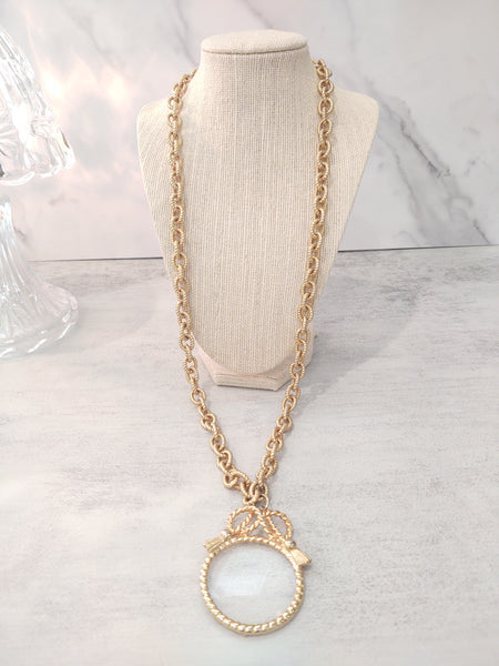 Vintage Glass Magnifier Loupe Pendant Necklace Gold Tone - Lot P171