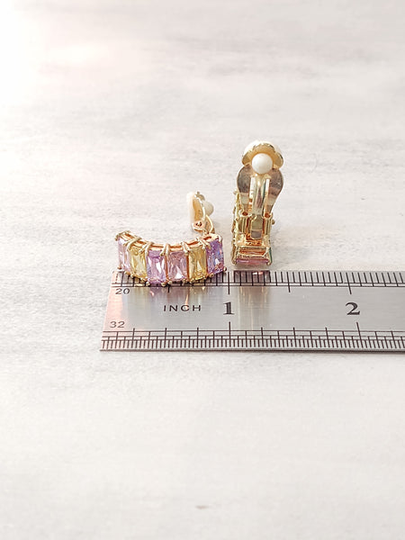 Vtg CZ Purple Pink Yellow Cut Crystal Clip On Gold Tone Earrings Vintage Pastel – Lot P19