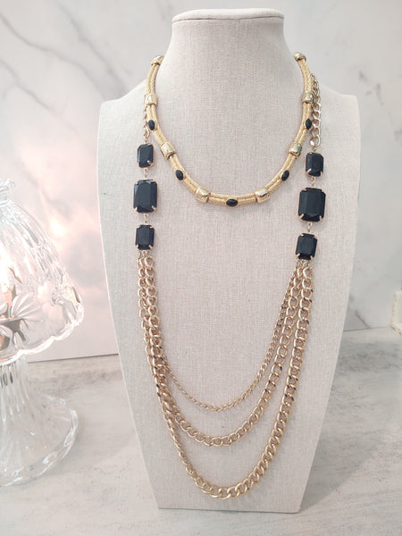 2 Pc Set Black & Gold Tone Necklaces – Lot P188