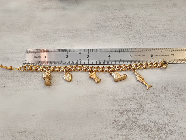 Vtg Charm Bracelet Gold Tone 6.5" – Lot P63