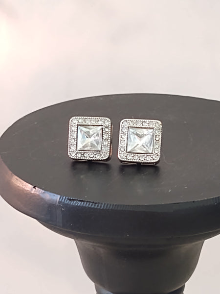 Crystal Stud Pierced Earrings Clear Silver Tone – Lot P72