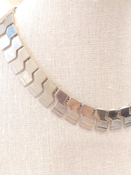 Vtg Necklace Silver Tone Cleopatra Collar Choker 15” – P91