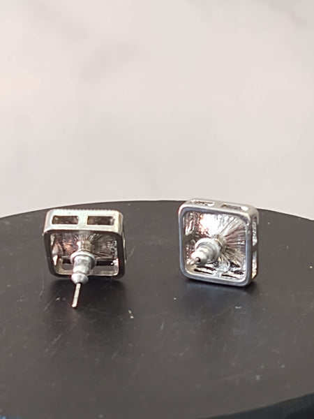 Crystal Stud Pierced Earrings Clear Silver Tone – Lot P72
