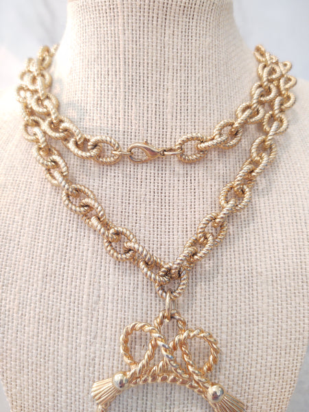 Vintage Glass Magnifier Loupe Pendant Necklace Gold Tone - Lot P171