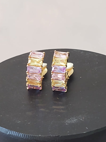 Vtg CZ Purple Pink Yellow Cut Crystal Clip On Gold Tone Earrings Vintage Pastel – Lot P19