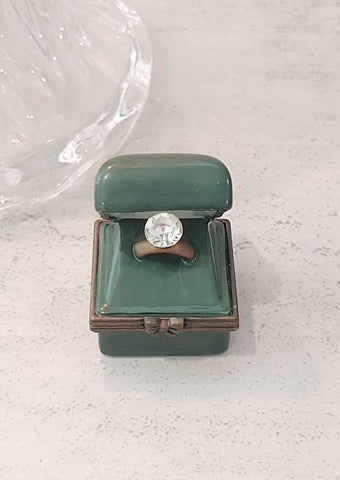 Proposal Ring Trinket Box by PHB - Lot P160