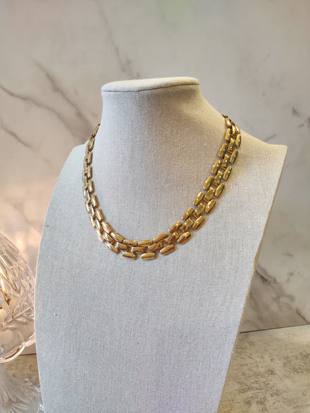 Collar Necklace Gold Tone Fashion Jewelry 17 Inch – Lot P66