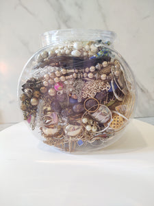 Craft Jewelry Vintage To Now Reuse Repurpose - Lot B30