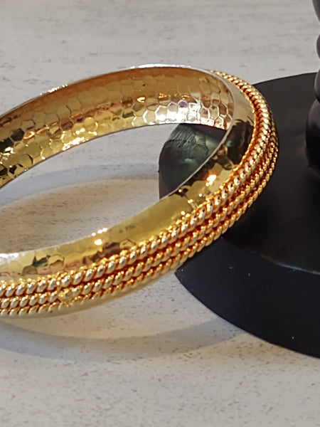 Vtg Bangle Bracelet Gold Tone - Lot P52