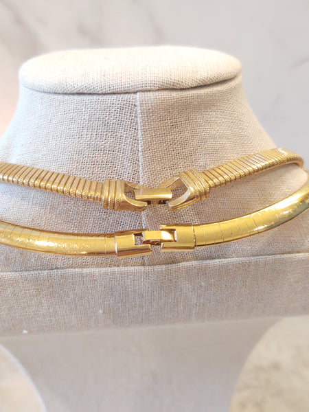 2 Pcs Vtg Omega Choker Gold Tone Necklaces Vintage – Lot P85