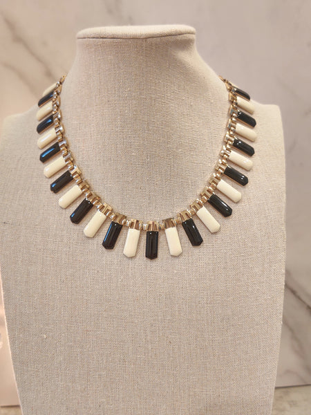 Vintage Black White Enamel Piano Keys Gold Tone Necklace 17" – P99