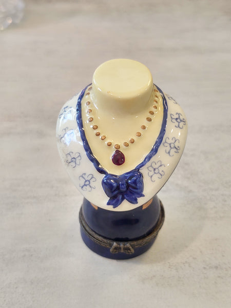 Hinged Lady Bust Trinket Jewelry Box With Necklace – P112