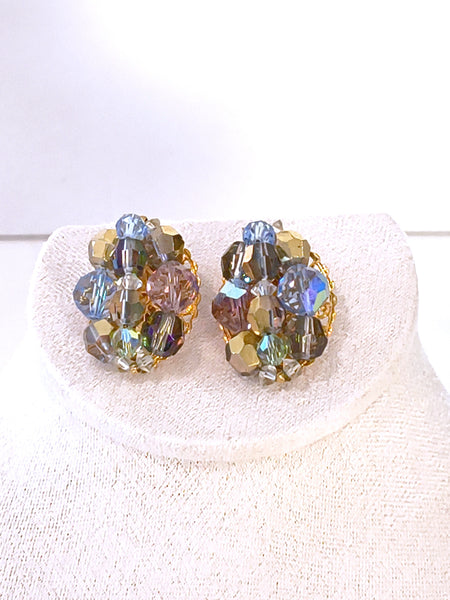 Vtg AB Cluster Clip On Earrings Gold Tone – P26